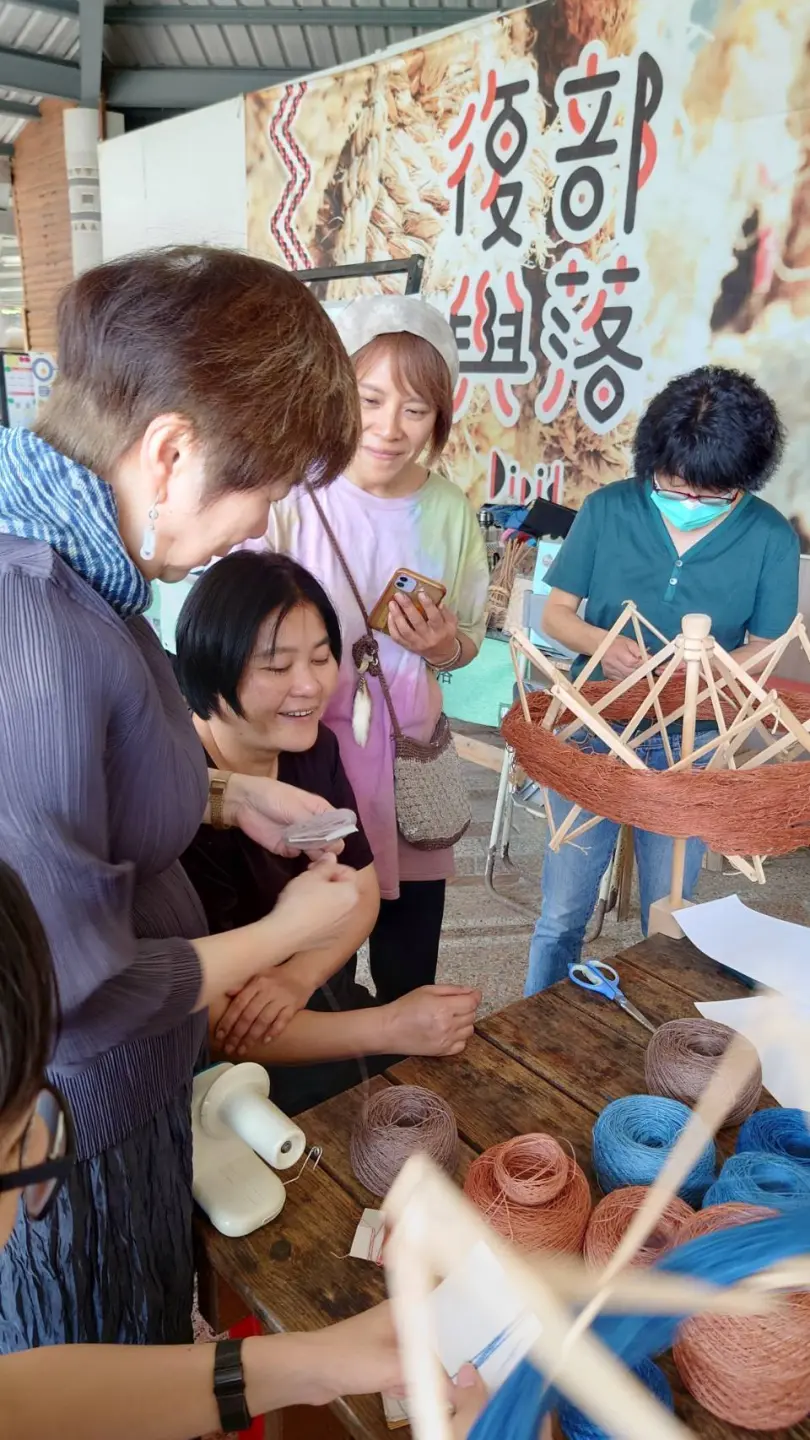 粘碧華認為藝術家真正重要的,是能透過作品去回應自己所處的時代、社會與環境的各種問題。(圖片來源/粘碧華) 粘碧華認為藝術家真正重要的,是能透過作品去回應自己所處的時代、社會與環境的各種問題。(圖片來源/粘碧華)
