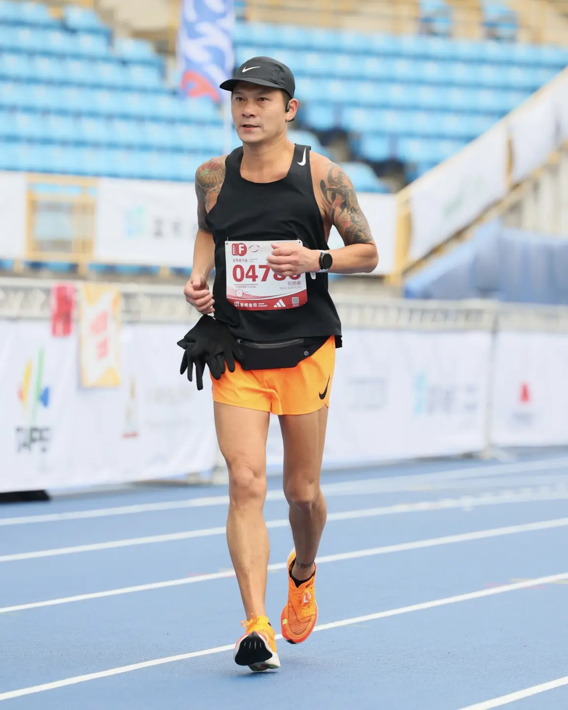 阮明燊熱愛跑步,連續七年參加臺北馬拉松比賽。(圖片來源/阮明燊) 阮明燊熱愛跑步,連續七年參加臺北馬拉松比賽。(圖片來源/阮明燊)