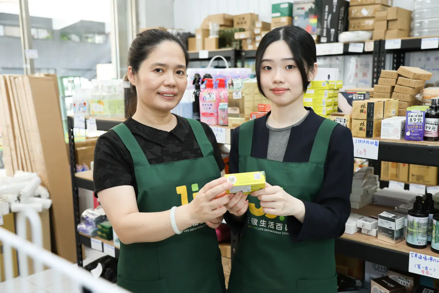 對楊春梅來說,她的初衷不是要開一間連鎖店,而只是想看女兒臉上滿足開心的笑容。(攝影/葉仁琛) 對楊春梅來說,她的初衷不是要開一間連鎖店,而只是想看女兒臉上滿足開心的笑容。(攝影/葉仁琛)