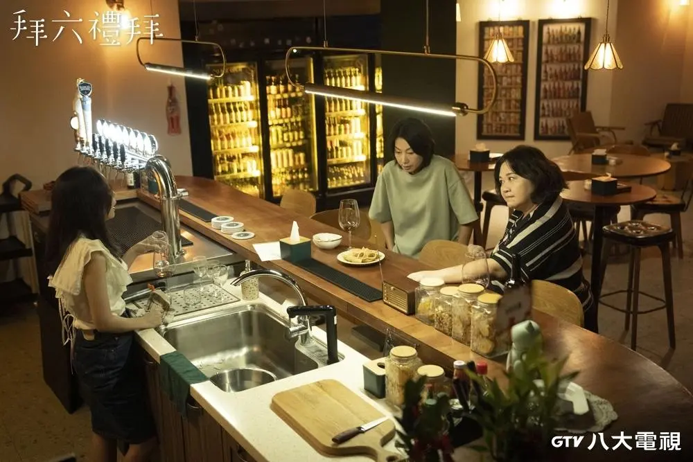 圖片來源/GTV 八大電視《拜六禮拜》劇照 圖片來源/GTV 八大電視《拜六禮拜》劇照