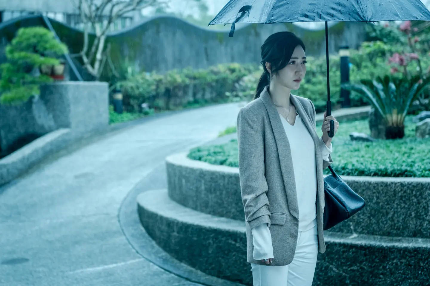 離開八點檔,曾莞婷努力開拓更寬廣的演藝之路,包括參與《角頭:浪流連》電影演出。(圖片來源/曼尼娛樂) 離開八點檔,曾莞婷努力開拓更寬廣的演藝之路,包括參與《角頭:浪流連》電影演出。(圖片來源/曼尼娛樂)
