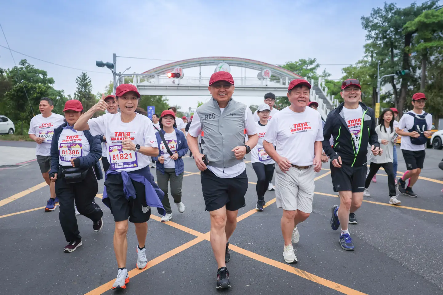 每年的大亞旺萊馬拉松,沈尚弘都會親自參加,鼓勵員工一起投入運動之中。(圖片來源/沈尚弘) 每年的大亞旺萊馬拉松,沈尚弘都會親自參加,鼓勵員工一起投入運動之中。(圖片來源/沈尚弘)