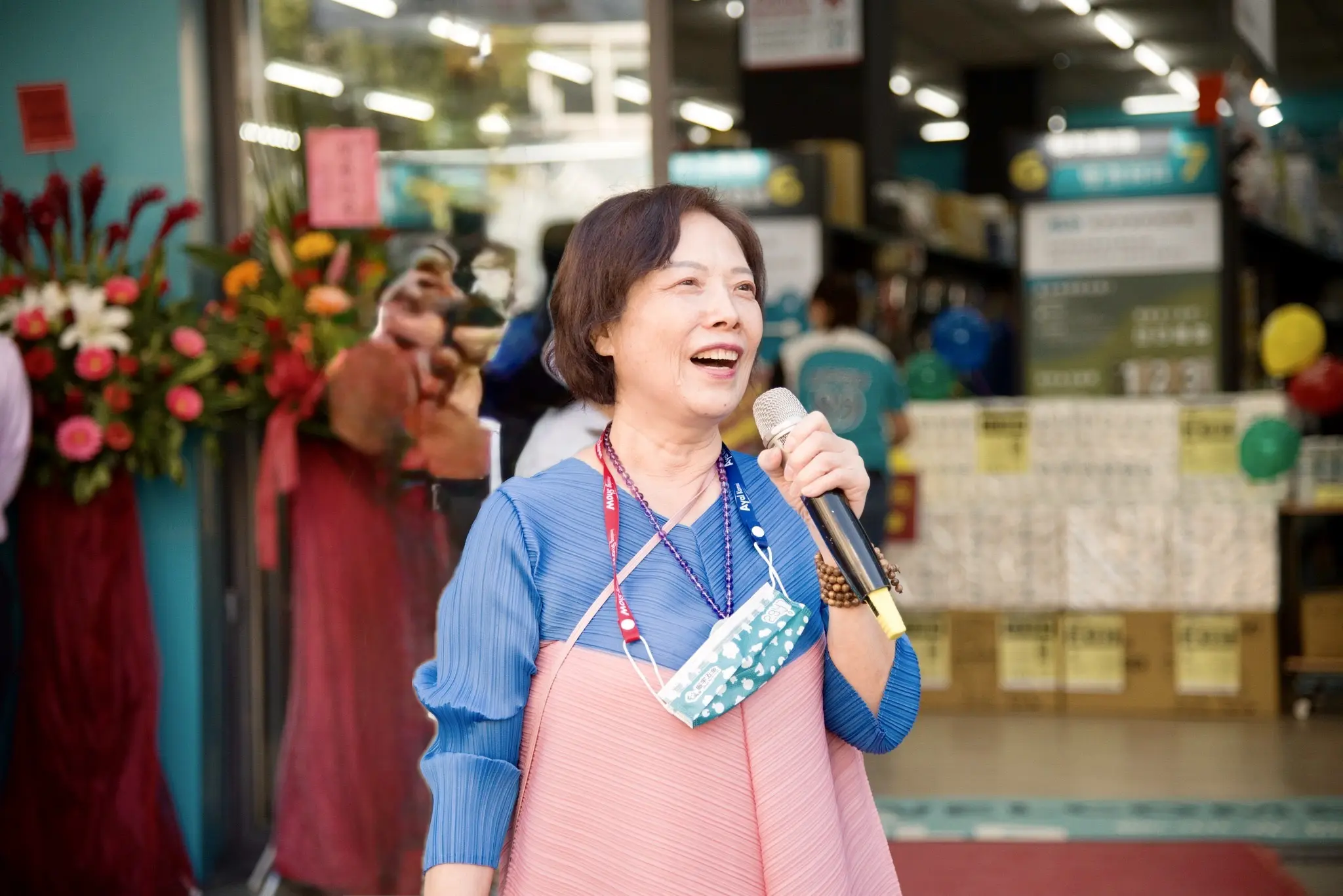 洪國展的母親曾善董事長,備受員工的敬重,讓很多制度得以順利推動。(圖片來源/洪國展) 洪國展的母親曾善董事長,備受員工的敬重,讓很多制度得以順利推動。(圖片來源/洪國展)