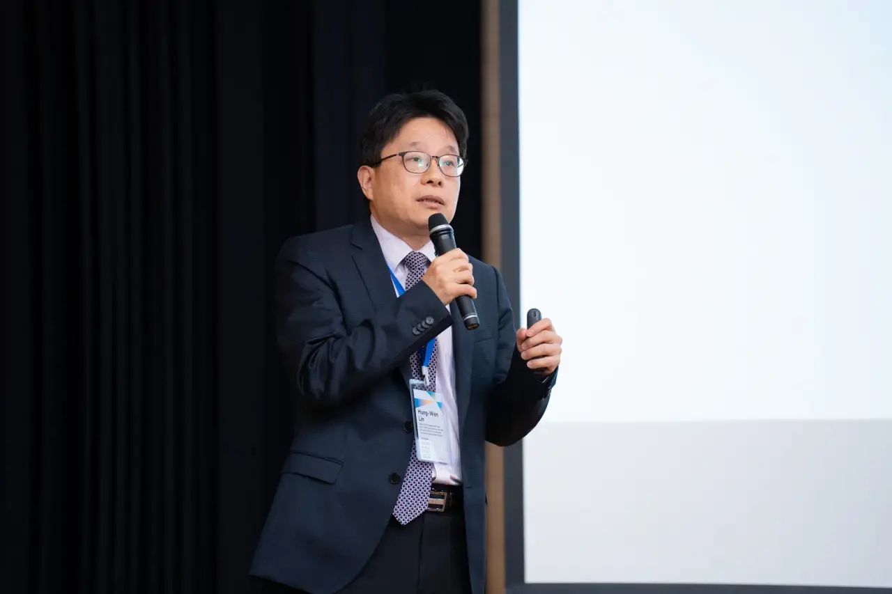 The author, Lin Hong-wen, proposes two key strategies for Taiwan, Japan, and Korea to achieve a strategic breakout under the US-China AI hegemony. (Photo courtesy of DSET) The author, Lin Hong-wen, proposes two key strategies for Taiwan, Japan, and Korea to achieve a strategic breakout under the US-China AI hegemony. (Photo courtesy of DSET)