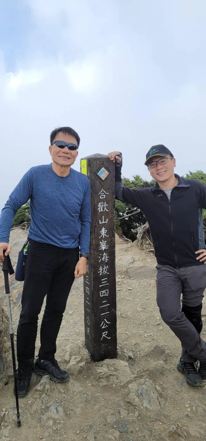 徐沛源（右）與父親（左）在工作上常有爭執，但父親的一句叮嚀卻讓他受用一輩子。（圖片來源／徐沛源）