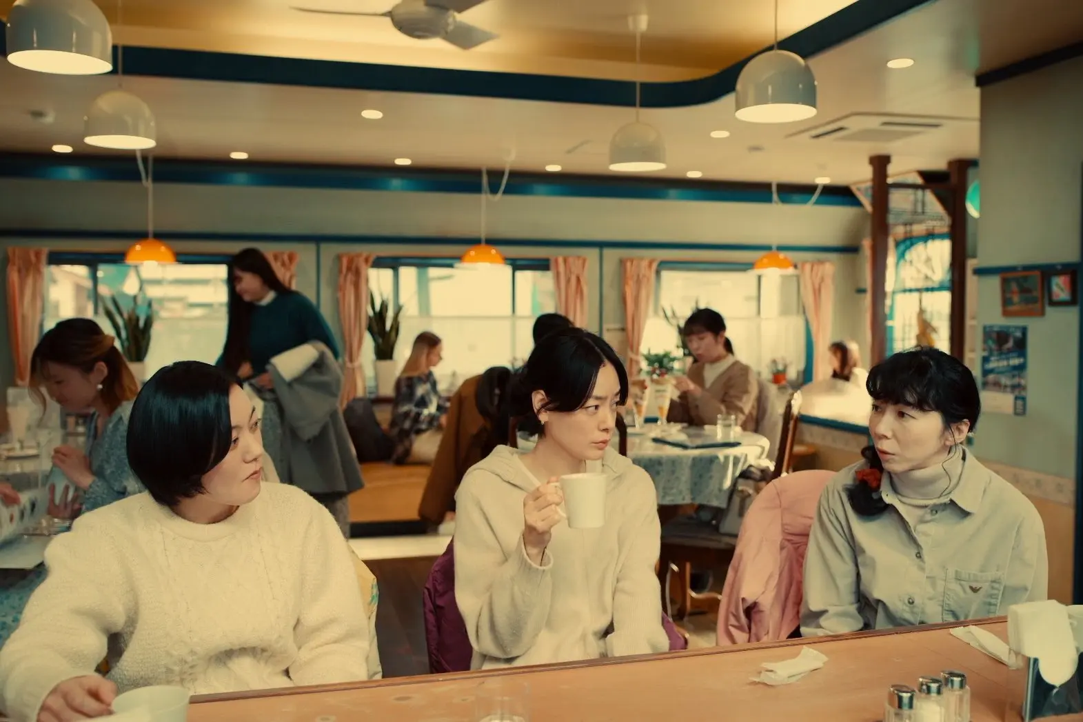 圖片來源/《小鎮星熱點》劇照 圖片來源/《小鎮星熱點》劇照