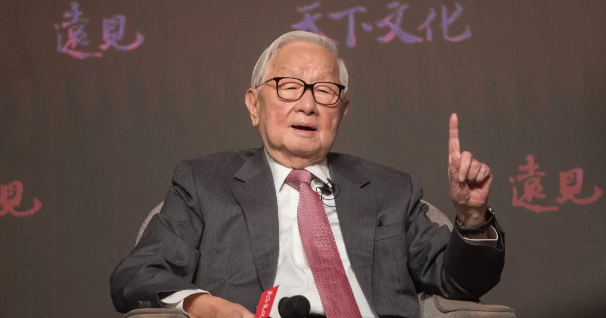 張忠謀唯一一次大笑!從錯過英特爾到開創 FinFET,胡正明如何「拿出辦法來」助攻台積電登上世界第一